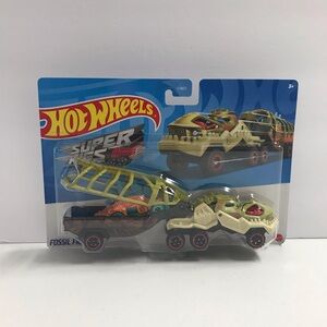 Super Rigs Fossil Freight Set